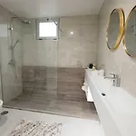 House Rodrigues * Água de Pau